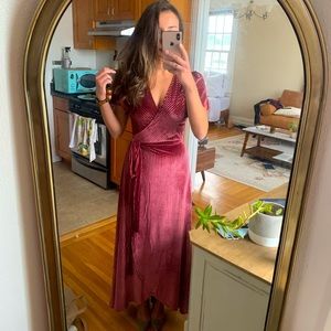 Andie Ribbed Rose Velvet Wrap Dress